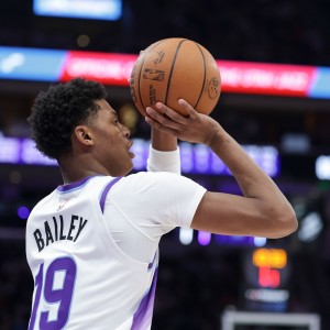 2026世界杯直播app下载-状态起伏大！5号秀贝利半场9中3拿8分1板 次节4中0